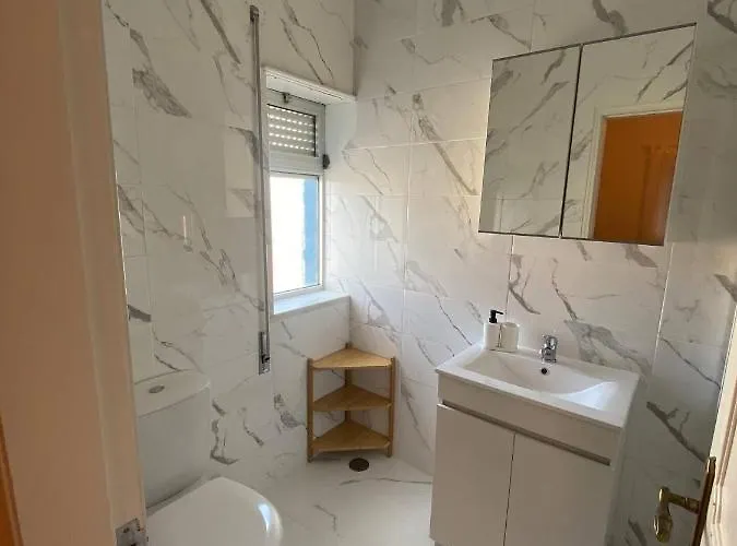 Zulla House Aparthotel